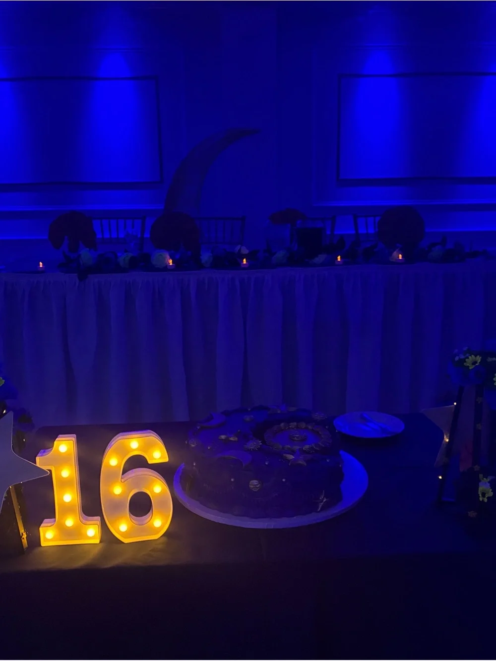 Amazon White LED Marquee Number 16 Party Light- Table Top (8 inches tall)